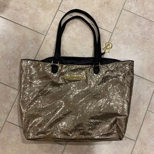 Victoria secret weekender bag